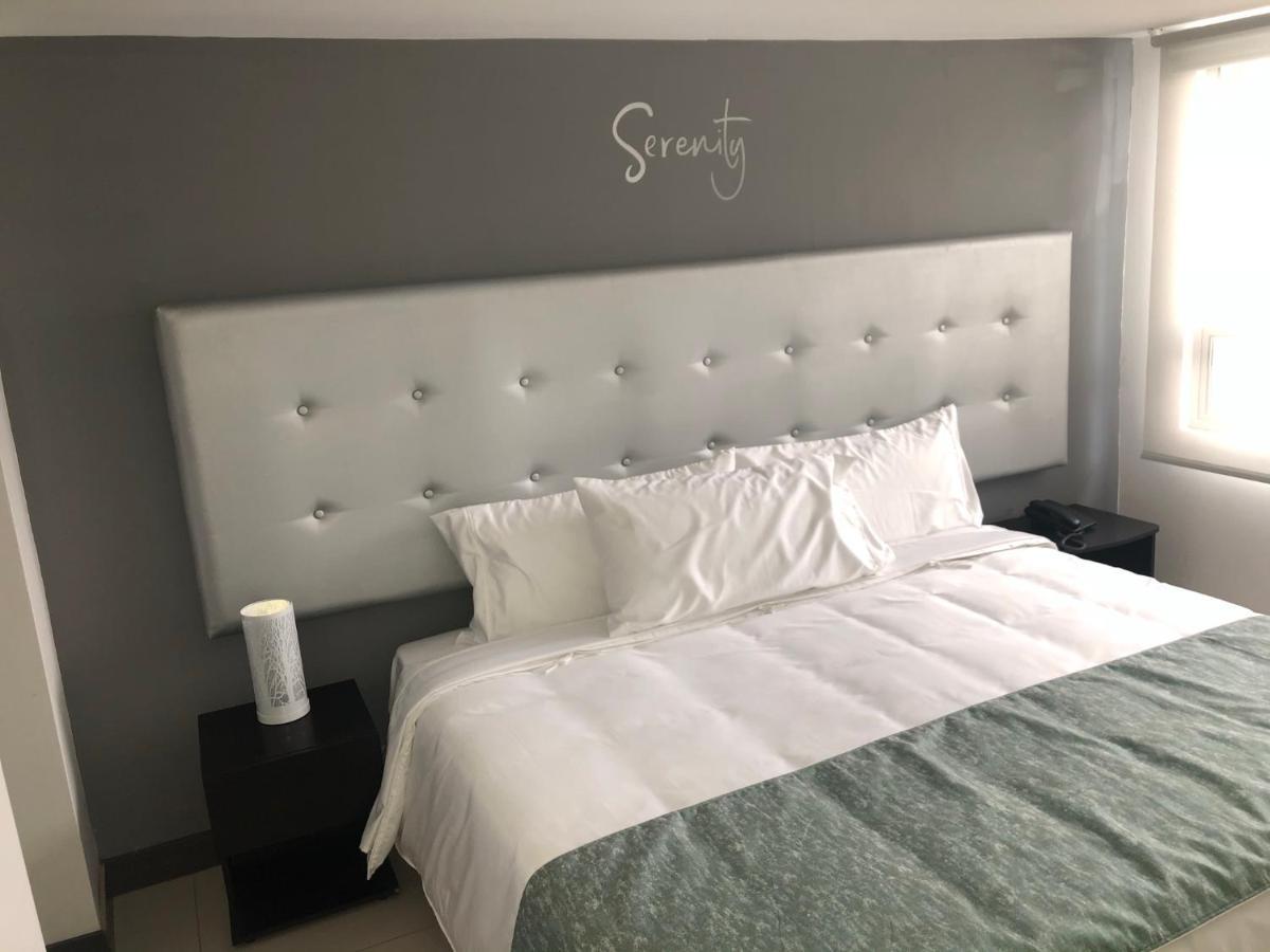 Hotel Serenity Corferias 보고타 외부 사진