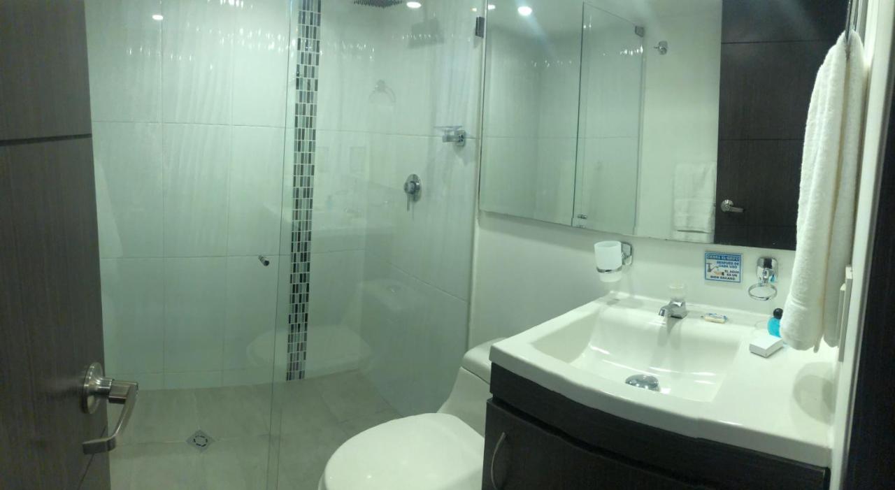 Hotel Serenity Corferias 보고타 외부 사진